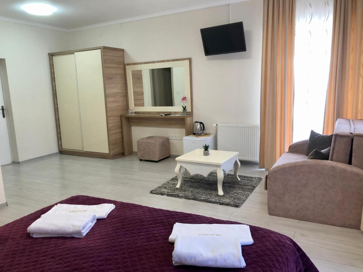 Alenso Guesthouse Heviz Exterior foto