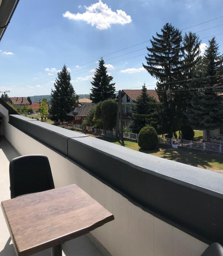 Alenso Guesthouse Heviz Exterior foto