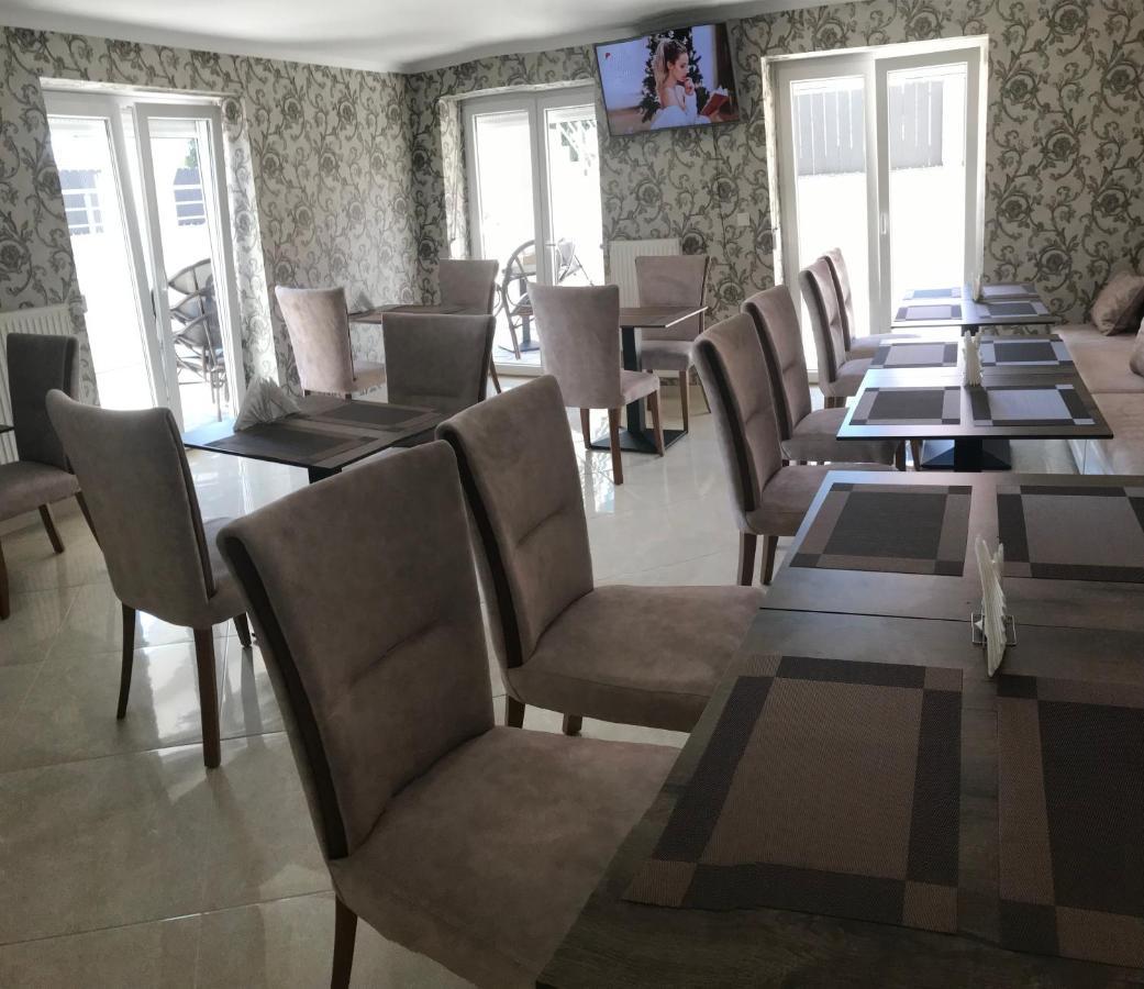 Alenso Guesthouse Heviz Exterior foto